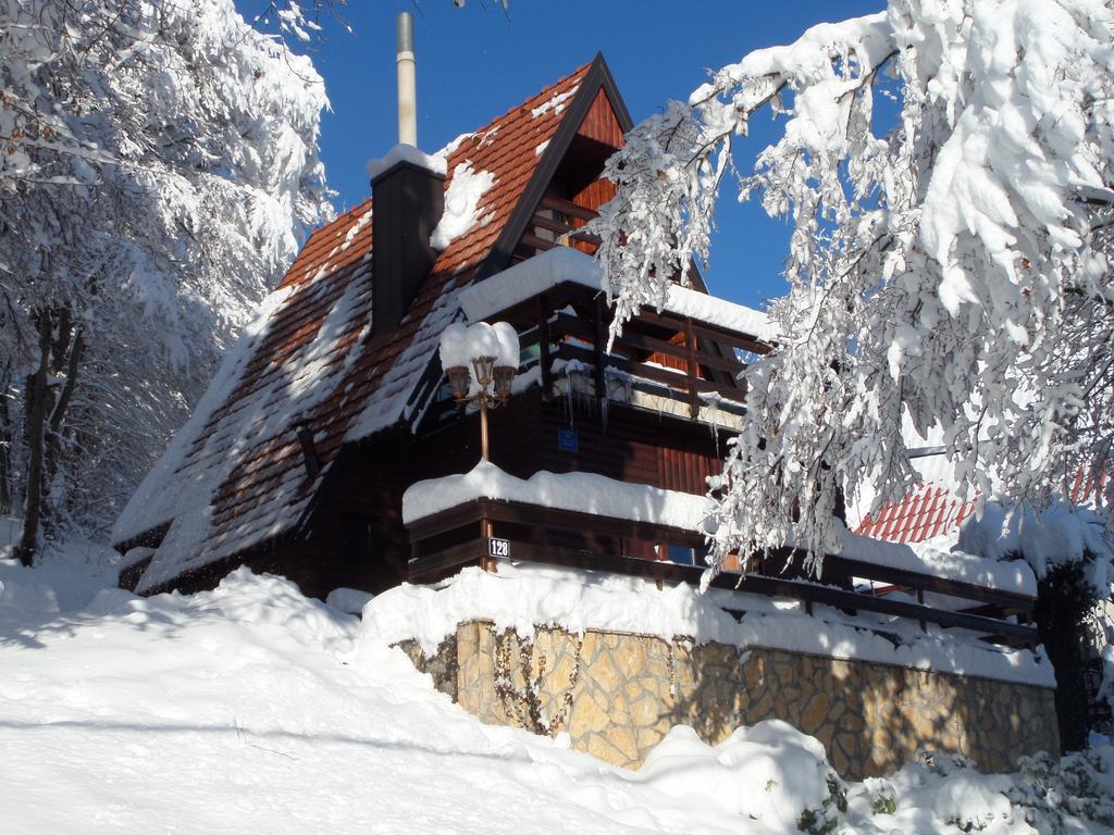 Holiday Home Mreznica Gornji Zvečaj Oda fotoğraf
